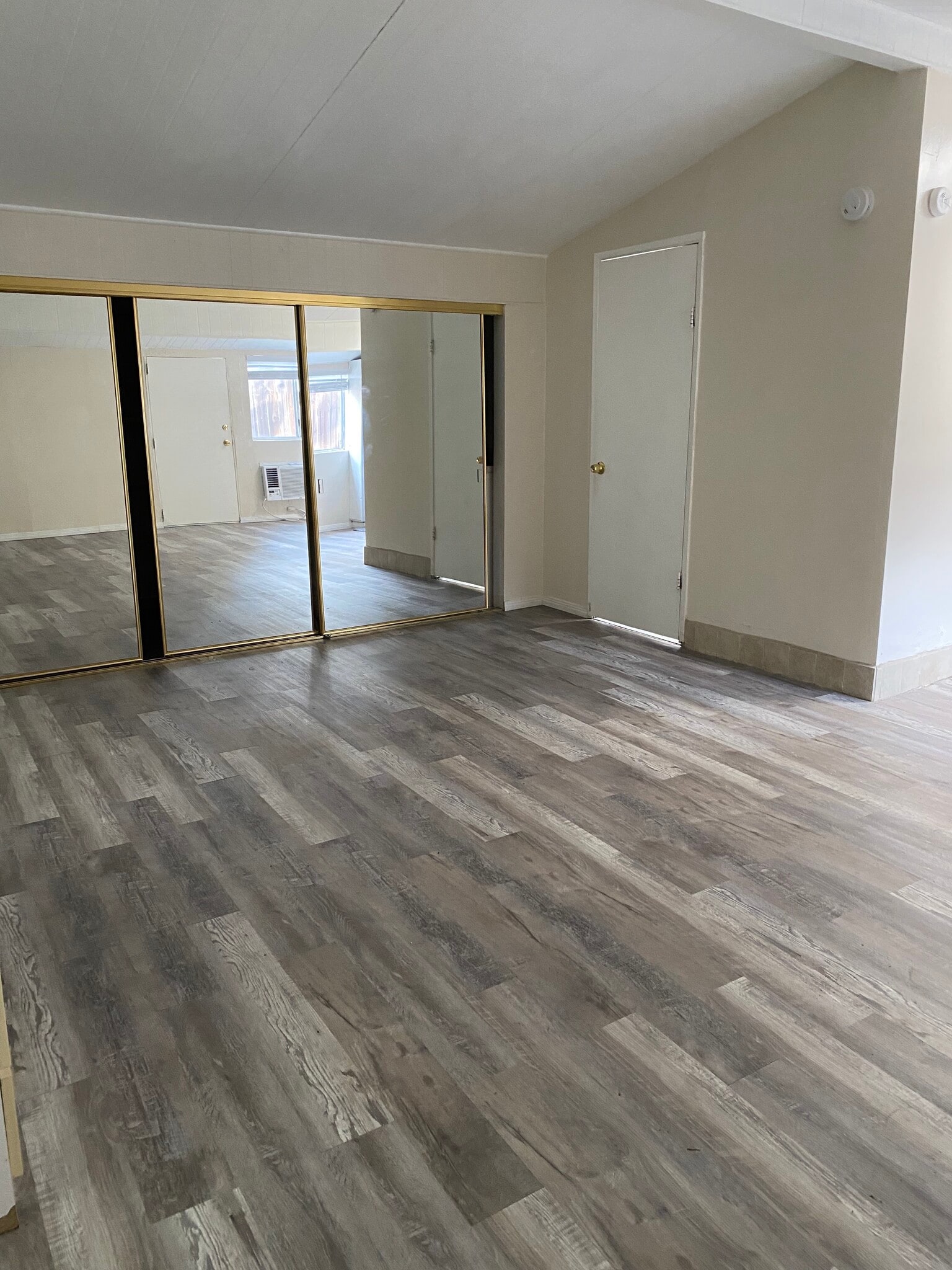 Building Photo - 19700 Friar St