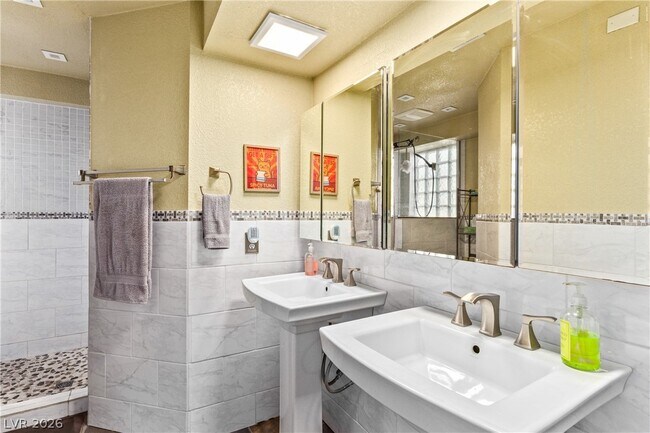 Building Photo - 2805 Tortoise Ct