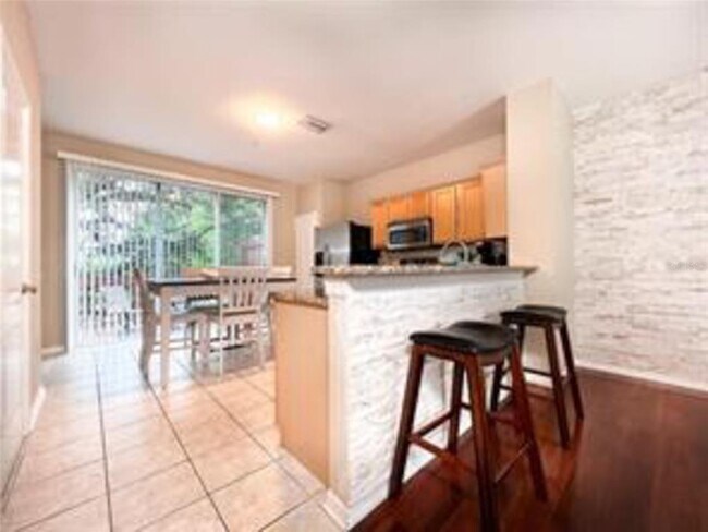 Building Photo - 3133 Bayshore Oaks Dr