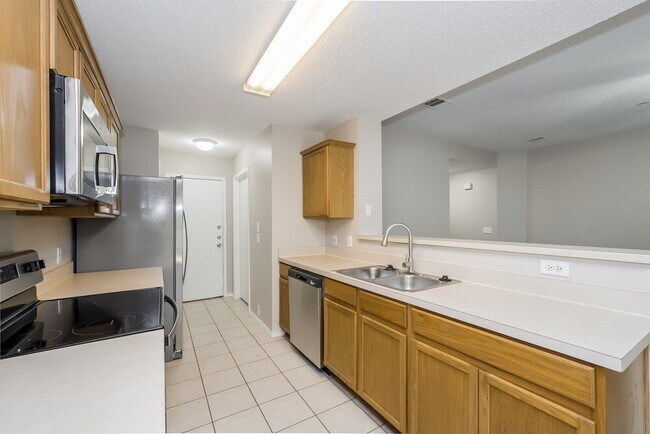 Building Photo - 1416 Mosscreek Dr