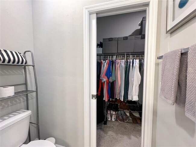 Building Photo - 9538 SW 67th Ln