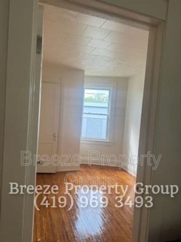 Building Photo - 228 Langdon St