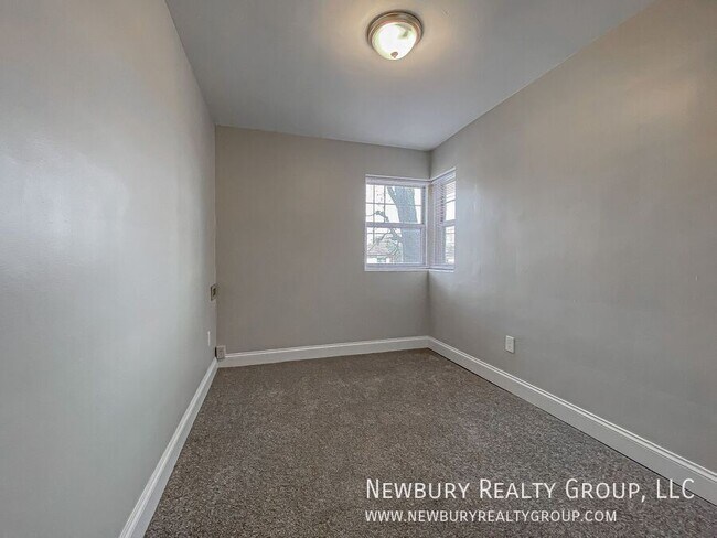 Building Photo - 313 San Juan Dr