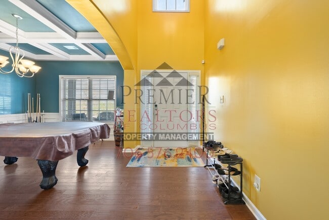 Building Photo - 4940 Brightstar Ln