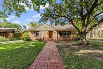 Building Photo - 945 Sam Dealey Dr