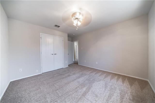 Building Photo - 2505 Pecan Dr