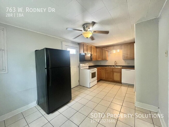 Building Photo - 763 W Rodney Dr