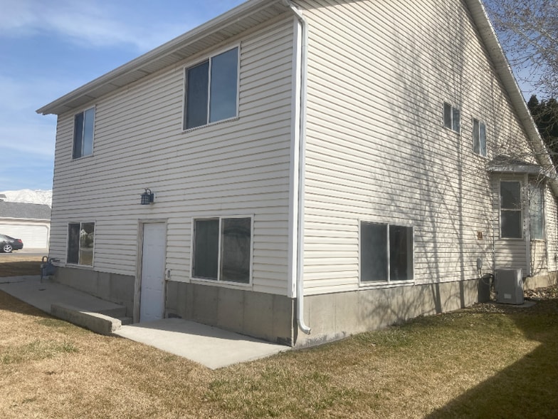 Building Photo - 416 S 600 E