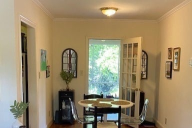 Living to Dining Nook - Gailyn on Sharon
