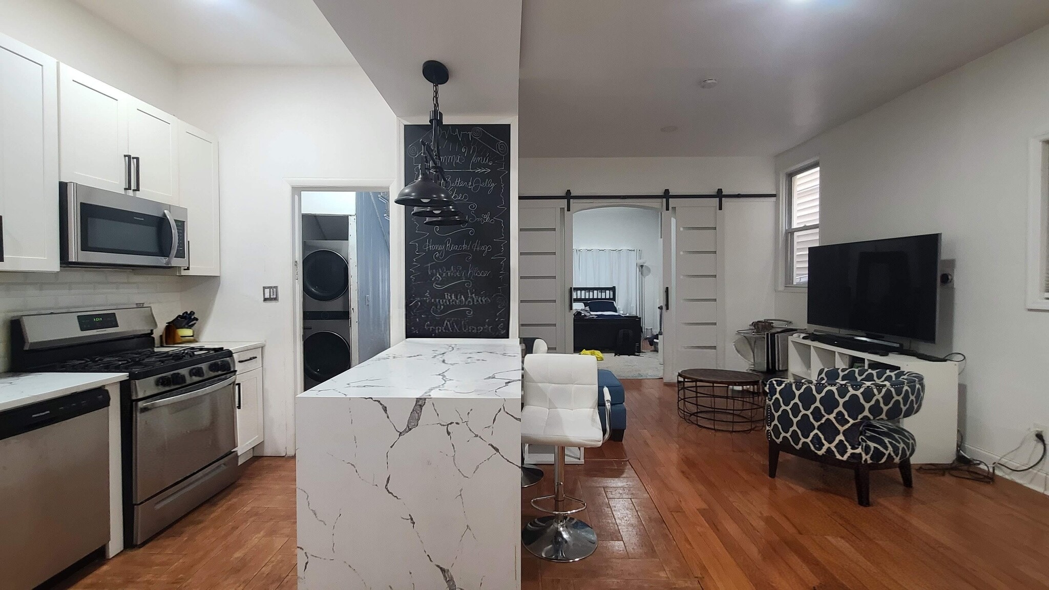 Building Photo - 311 3rd St