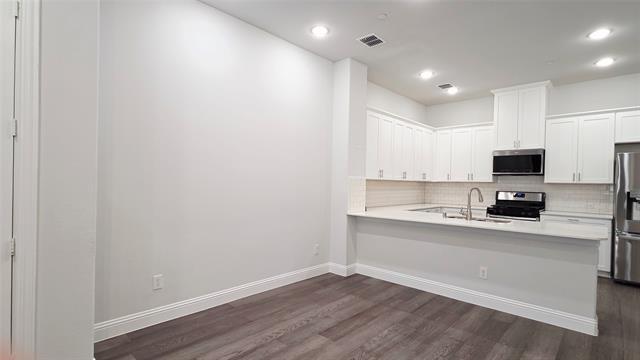 Building Photo - 1494 Windermere Wy