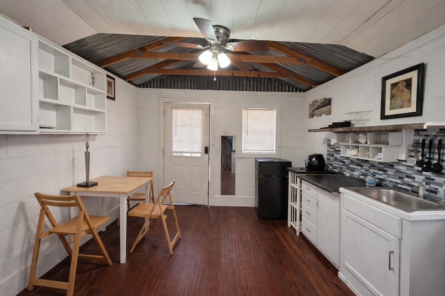 Building Photo - 2298 Tilson Cir