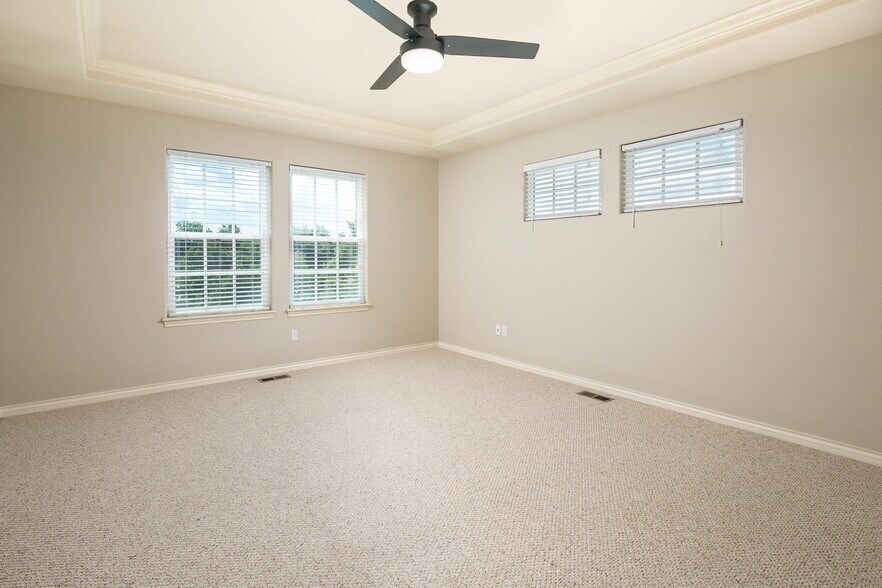 2nd Floor Large Primary Bedroom - 1067 Uinta Way