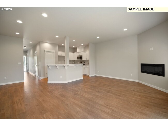 Building Photo - Brand New! 3 Bedroom / 2 Bath Townhome wit...