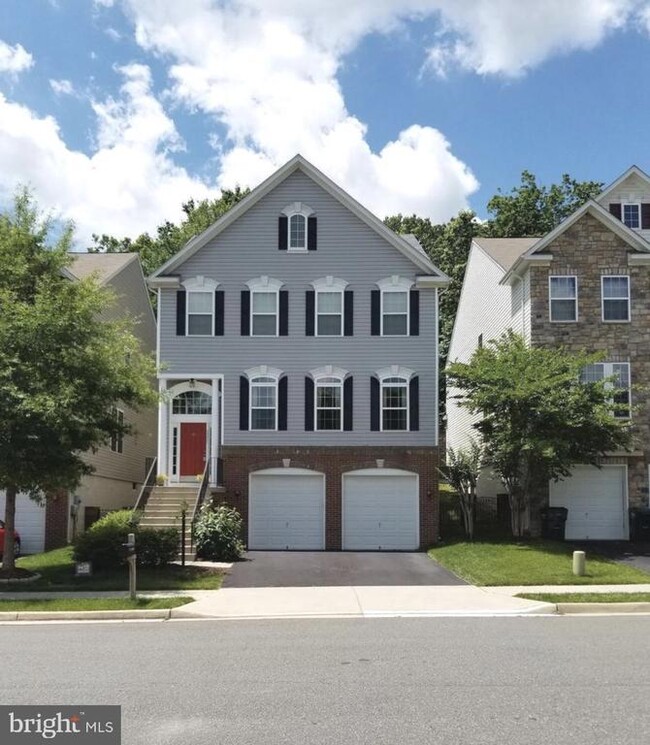 Building Photo - 3321 Eagle Ridge Dr