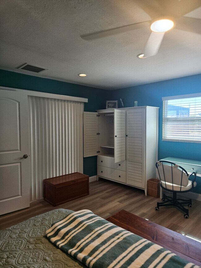 Building Photo - 18810 Ashcroft Cir