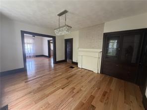 Building Photo - 325 N Balph Ave