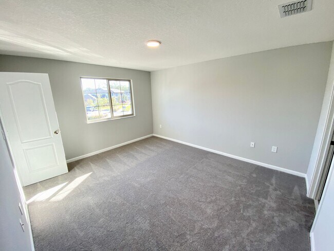 Building Photo - Brand New Townhome for Rent in Gated Commu...