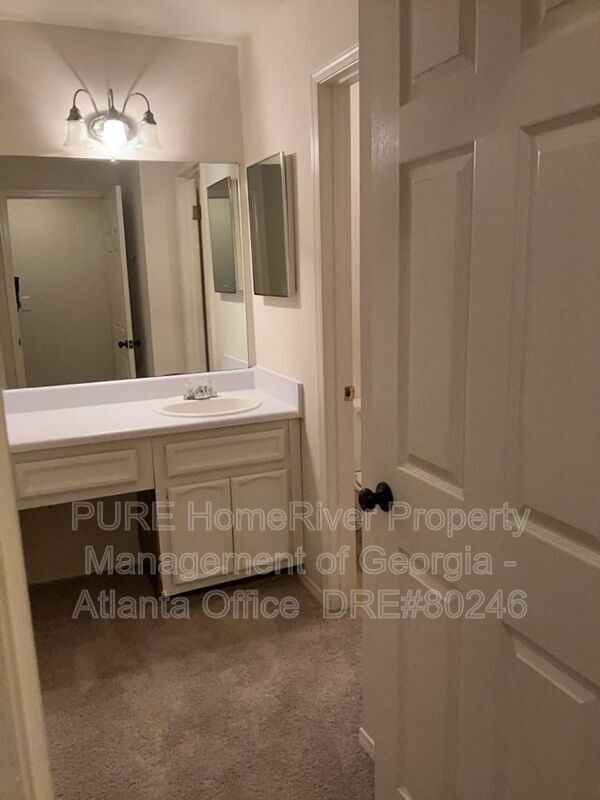 Building Photo - 1505 Augusta Dr