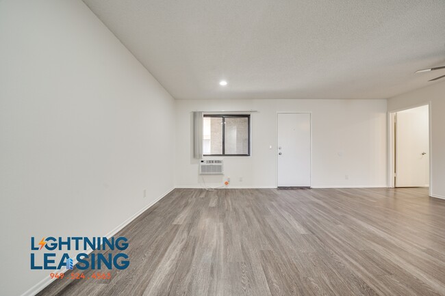 Building Photo - 5123 Klump Ave