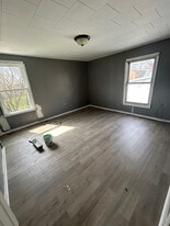 Building Photo - 36 Carlisle St