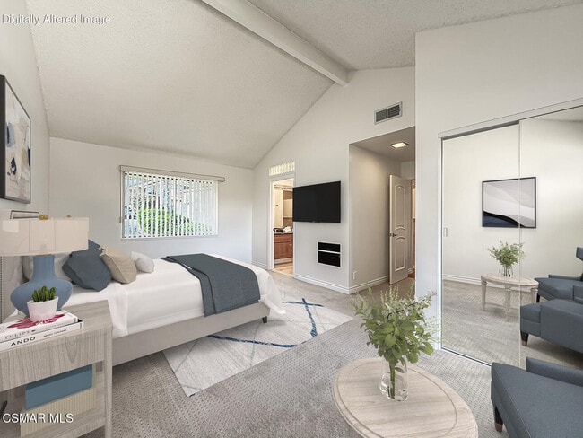 Building Photo - 576 Calle De Las Ovejas