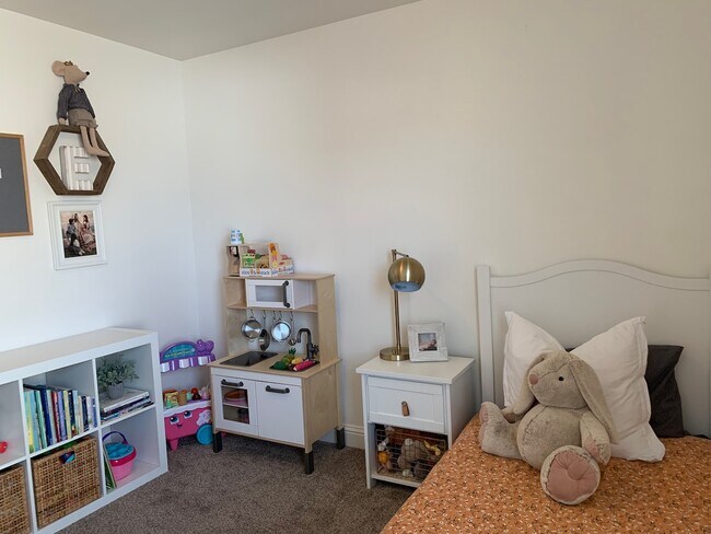 Building Photo - 4241 Liberty Dr
