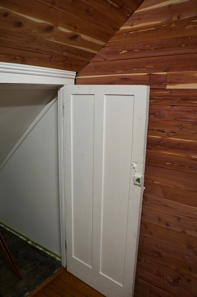 Building Photo - 712 Morgan St