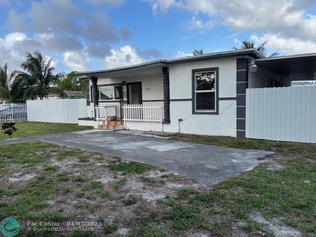 Building Photo - 10635 NW 12th Ave