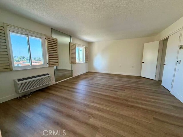 Building Photo - 2302 Via Puerta