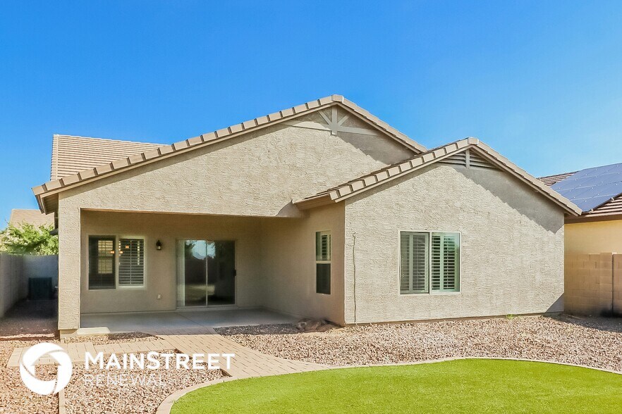 Building Photo - 11761 W Daley Ln