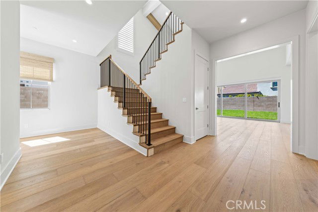 Building Photo - 233 Pinnacle