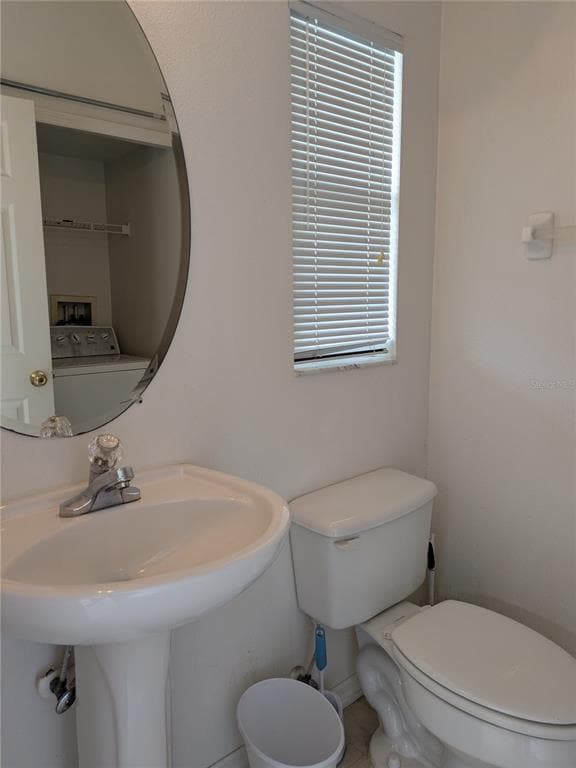 Building Photo - 25403 Saddlehorn Way