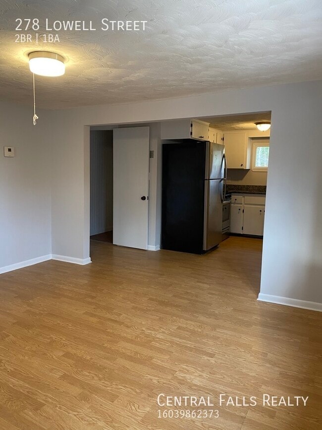 Building Photo - 278 Lowell St