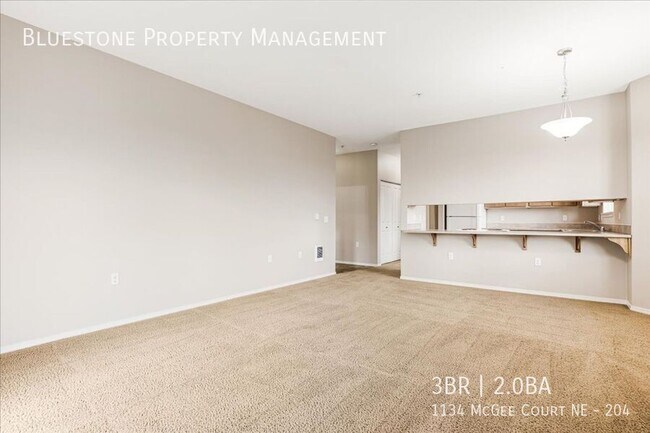 Building Photo - 1134 Mcgee Ct NE