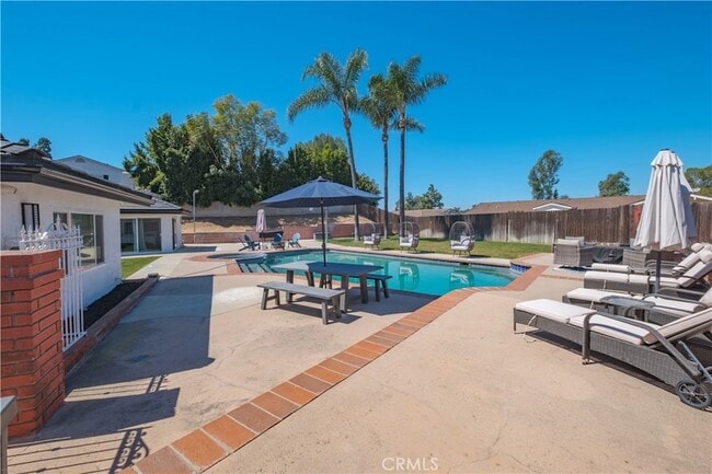 Building Photo - 9109 La Alba Dr