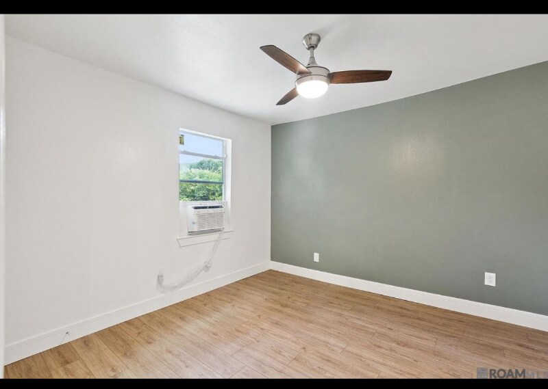 Building Photo - 2854 Yazoo St