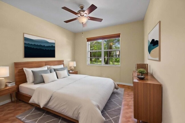 Building Photo - 9819 Mantova Dr