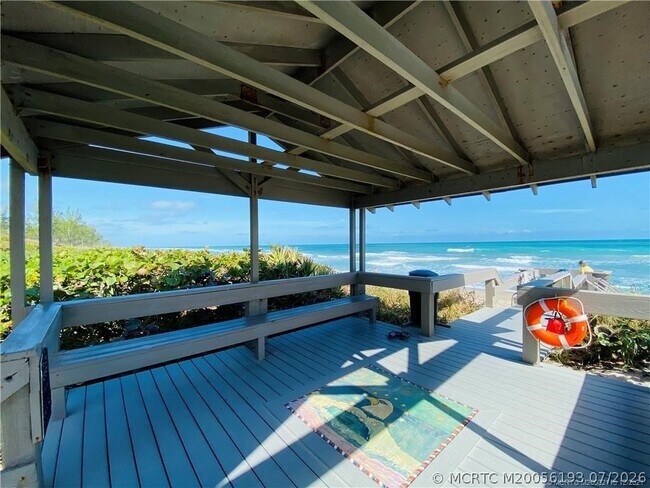 Building Photo - 7380 S Ocean Dr