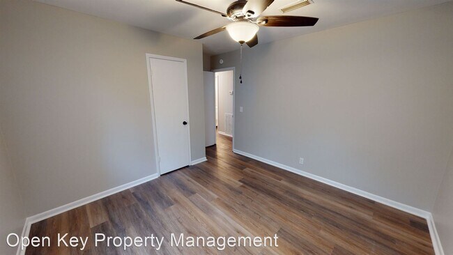 Building Photo - 3 br, 1.5 bath House - 101 Arvie Dr