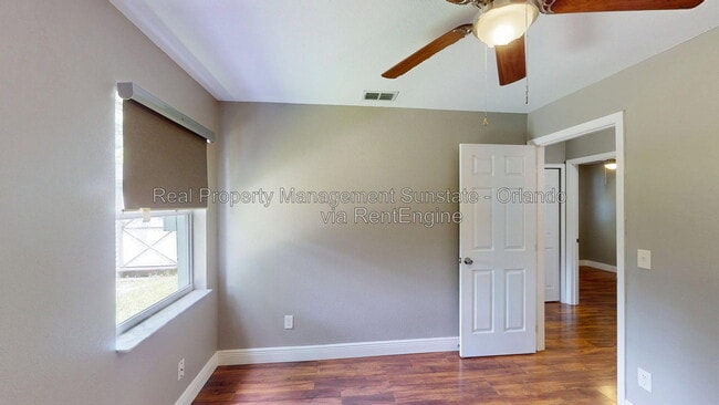 Building Photo - 214 Woodmere Blvd