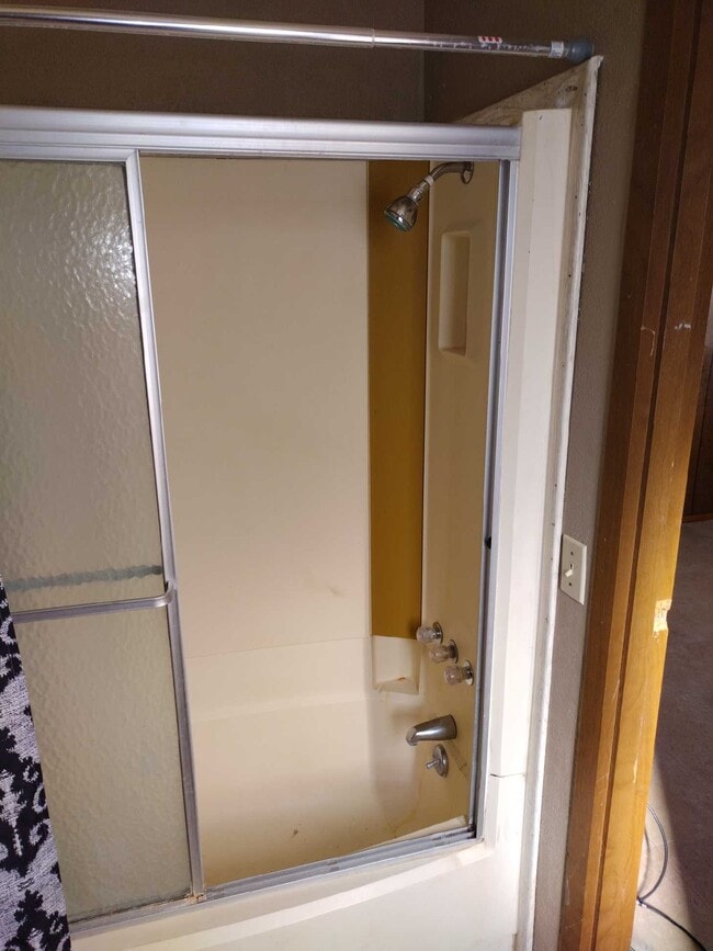 Building Photo - 14528 Annegret Dr