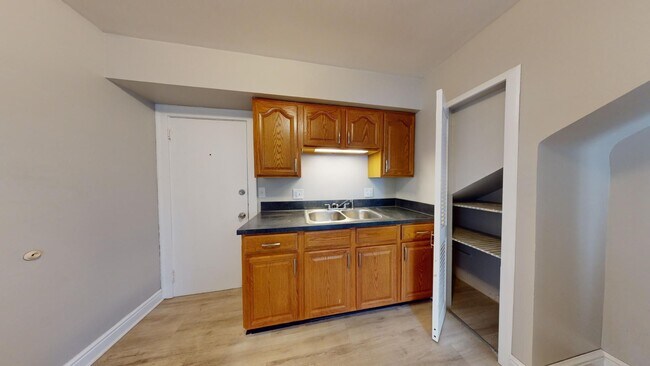 Building Photo - 7401 Jameson Rd