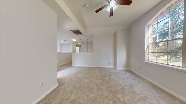 Building Photo - 15319 Cobblestone Point Ct