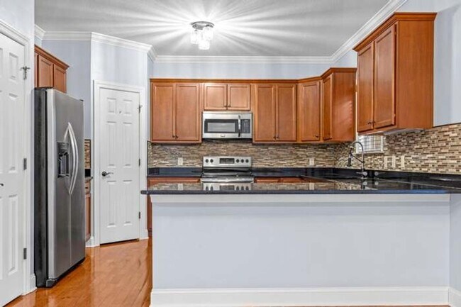 Building Photo - Spacious 4BR House in Ooltewah