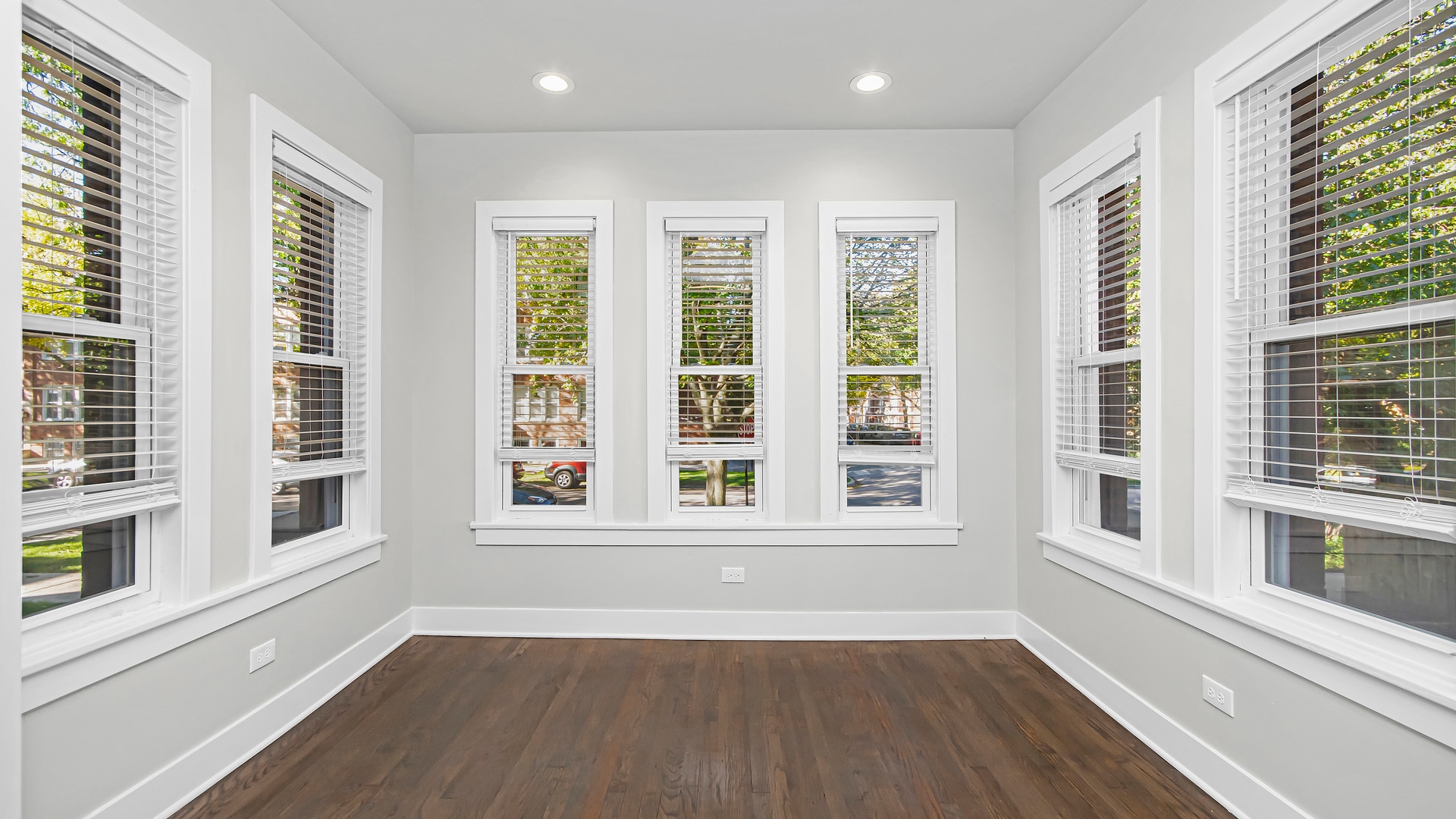 Building Photo - 6459 N Glenwood Ave