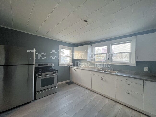 Building Photo - 1114 S Otter Creek St