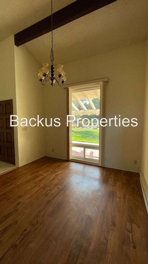 Building Photo - 18725 Vasquez Ct