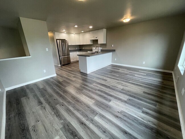 Building Photo - MAC EN, LLC 3