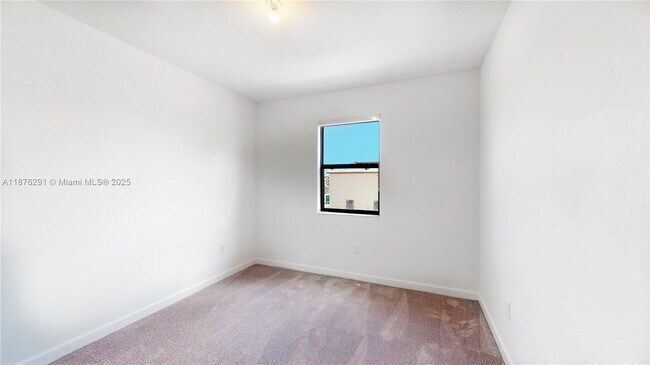 Building Photo - 11961 SW 245th Terrace